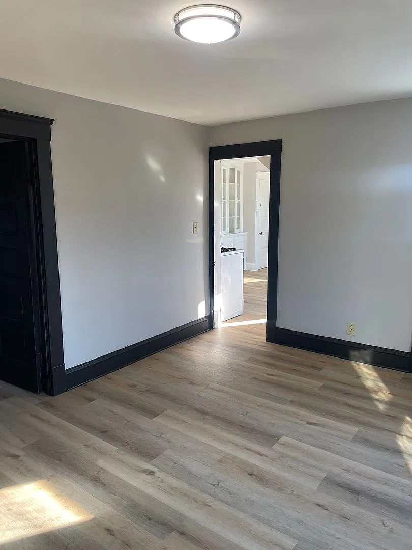 5977 Ridge Rd — Photo 3