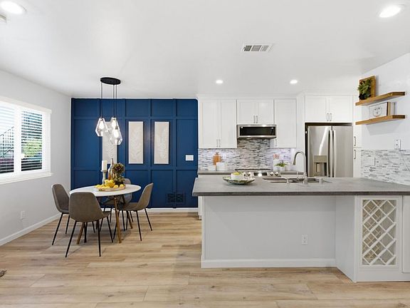 5th image of 267 Watson Dr APT 2