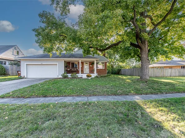 4107 Lefevre Dr, Dayton, OH 45429