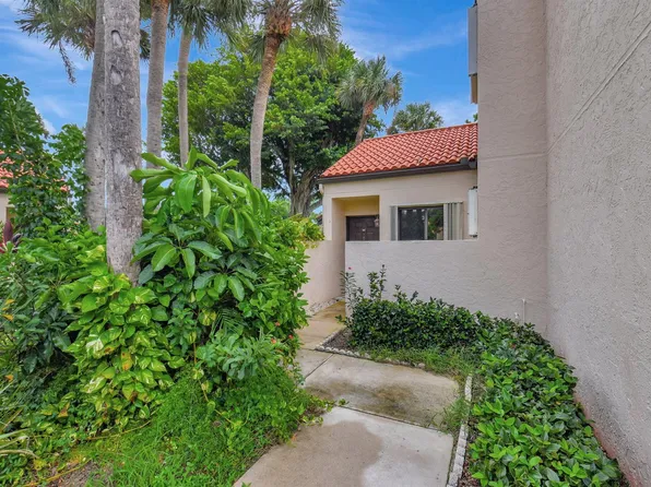 22 Via De Casas Sur APT 101, Boynton Beach, FL 33426