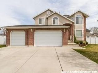 1229 W Fairmont Ln, Layton, UT 84041