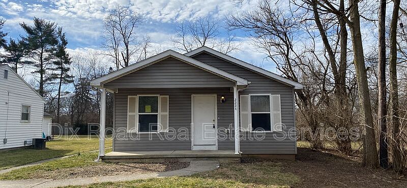 1st image of 2224 Whittier St