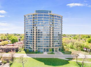 1225 Riverside Dr E #805, Windsor, ON N9A0A2