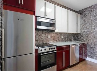 1 Lexington Ave #1AA, Brooklyn, NY 11238