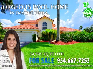 540 Greaton Ave, Davie, FL 33325