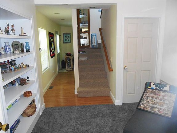 4th image of 3260 N County Road 600 W