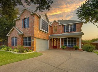5037 Toftrees Dr, Arlington, TX 76016