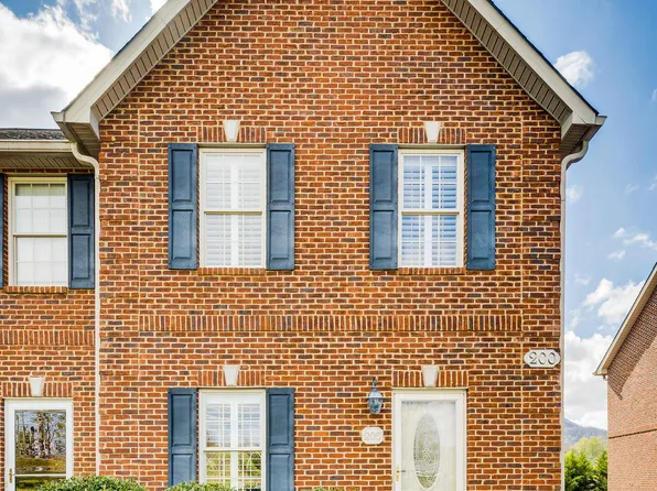 1709 Cherokee Rd APT 205, Johnson City, TN 37604