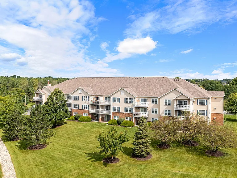 Riverwood Apartments Resident Buildings