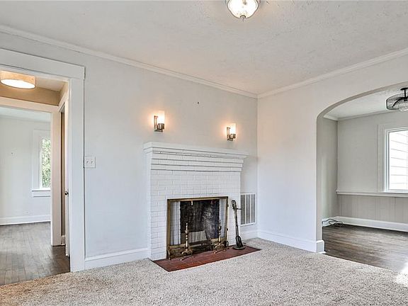 2nd image of 3537 W Hill St