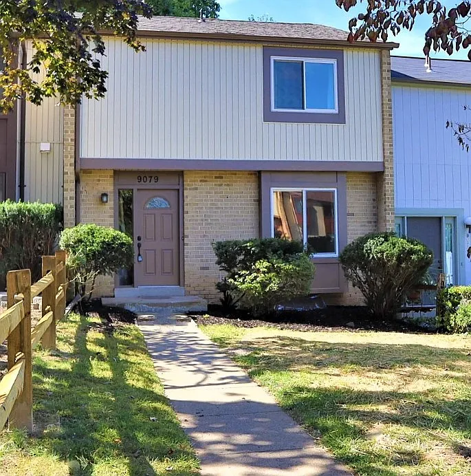 9079 Centerway Rd