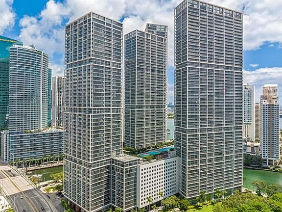 2nd image of 465 Brickell Ave APT 2806