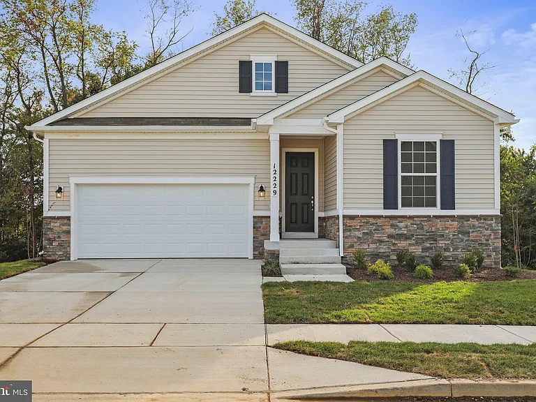 12229 Fallen Timbers Cir — Photo 1