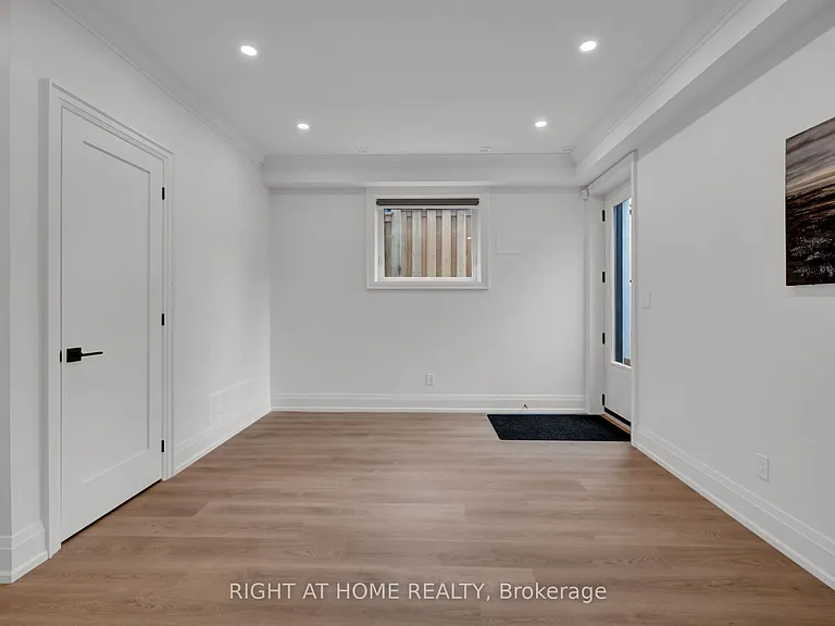819 Fairview Ave — Photo 44