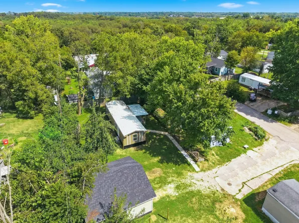 161 Cool Breeze Dr #55, Nicholasville, KY 40356