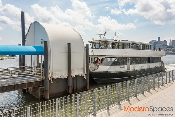 Sold by Modern Spaces | media 12
