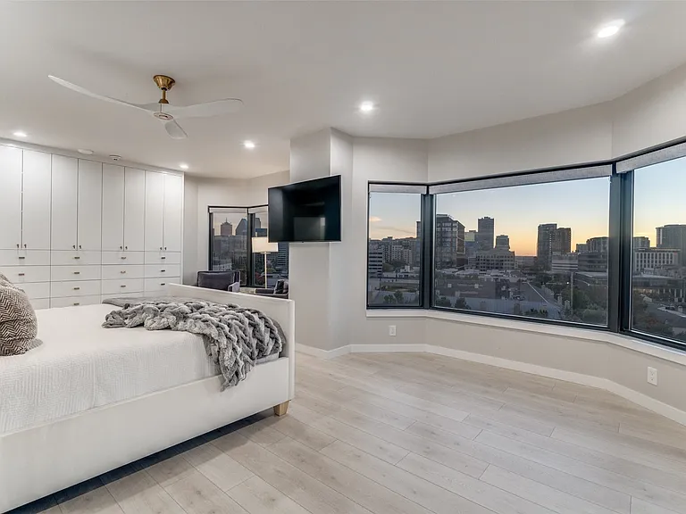 3030 McKinney Ave #1006 — Photo 14