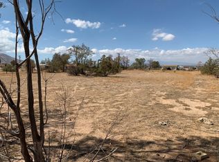 11197 Mill Rd, Apple Valley, CA 92308