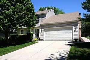 1st image of 1071 Gloria Dr