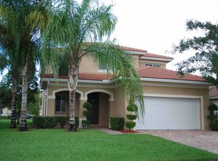 6816 Osage Cir, Greenacres, FL 33413