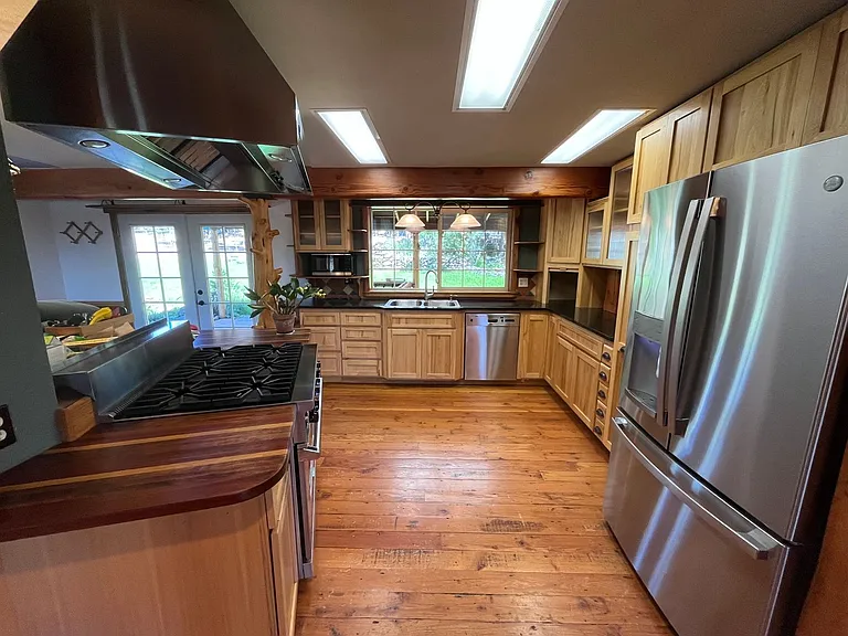 69196 Hurtley Ranch Rd — Photo 7