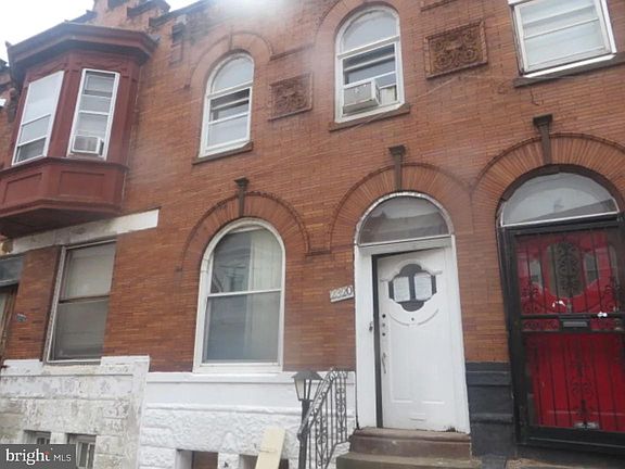 2nd image of 2320 Nicholas St