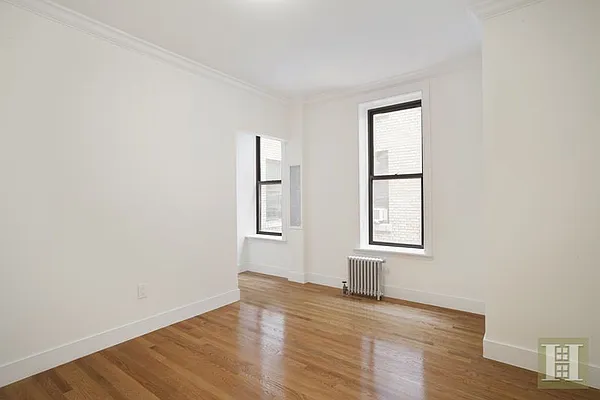 Rented by Halstead Real Estate | media 15