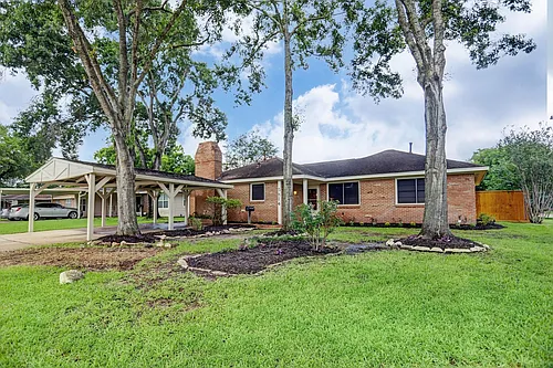 5814 Anaqua Dr Photo 1