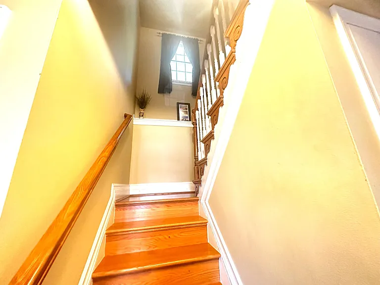 5263 Pumphrey Dr — Photo 9