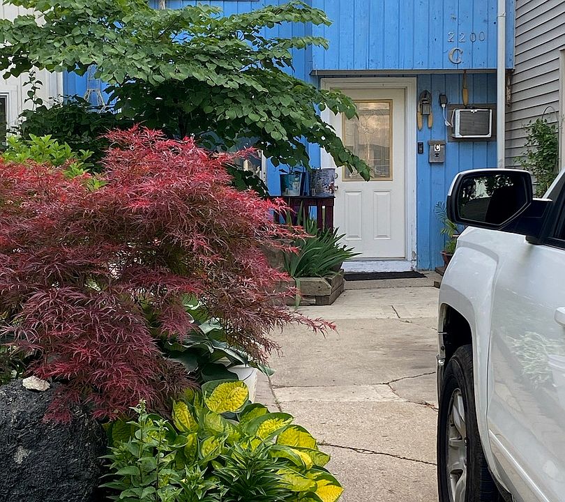 1st image of 2200 Morningside Cir