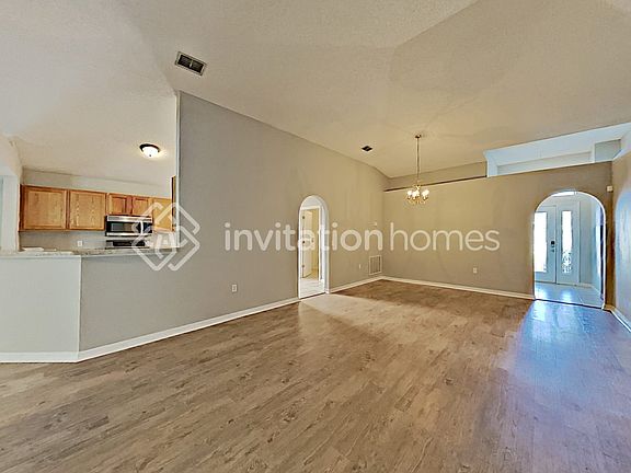 4th image of 12662 Ash Harbor Dr
