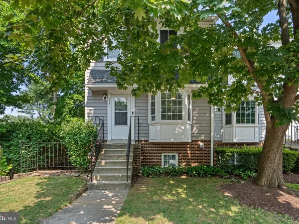 104 Barnsfield Ct #225, Gaithersburg, MD 20878