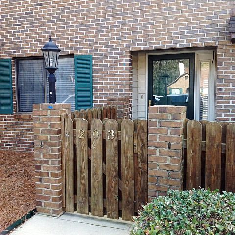 1st image of 203 Abbey Ln