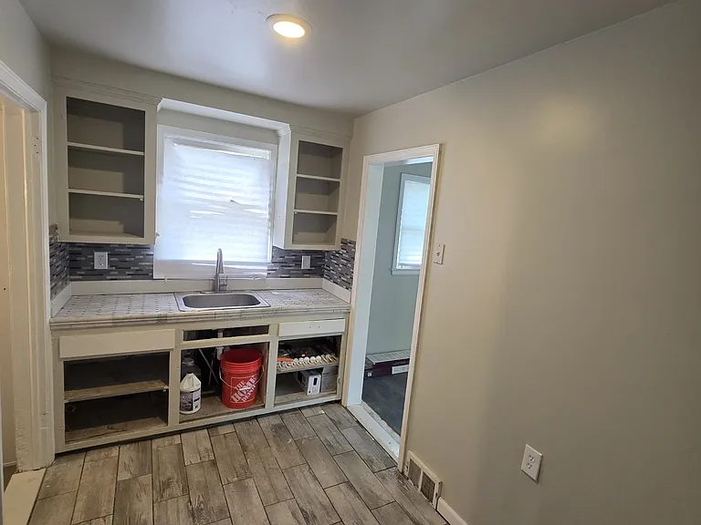 9252 Minock St — Photo 18