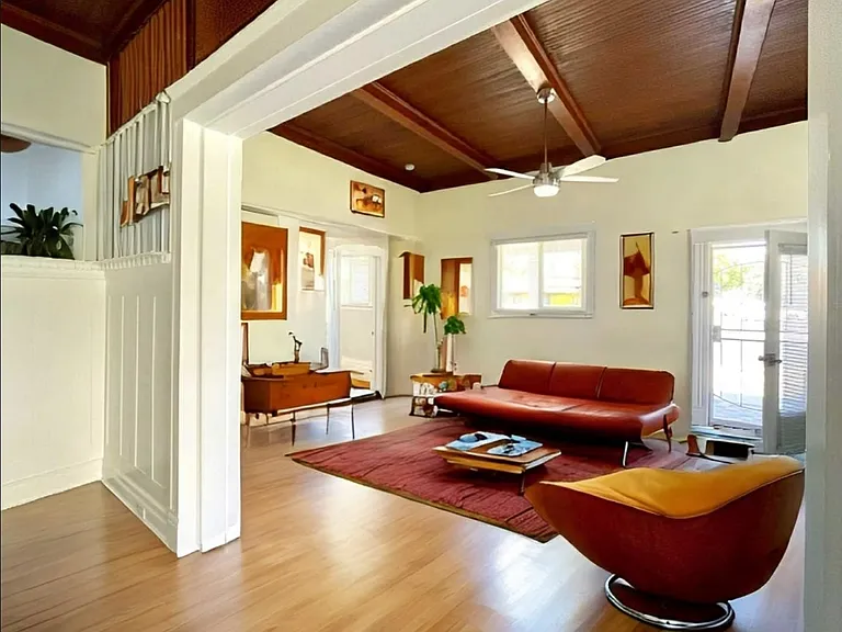 1212 N Irwin St — Photo 25