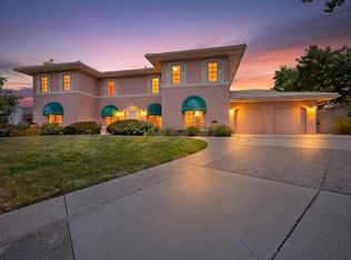 10136 Masters Dr NE, Albuquerque, NM 87111