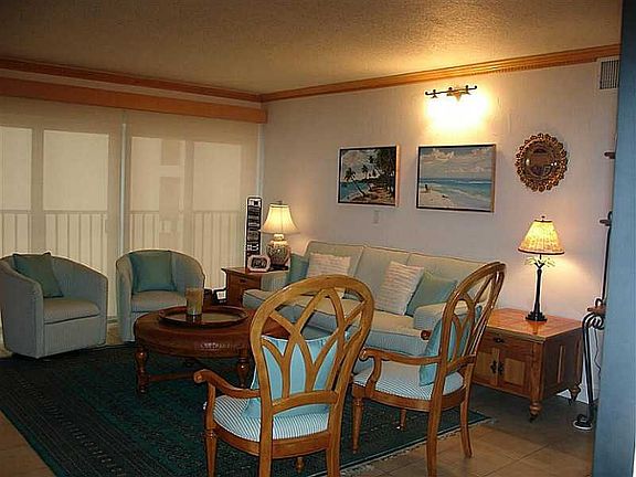 2nd image of 300 Sunrise Dr APT 3A