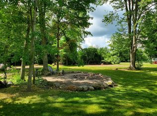 5884 Albion Rd, Oakfield, NY 14125