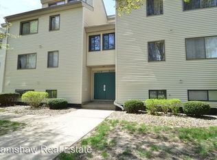 2015 Melrose Dr APT C, Champaign, IL 61820