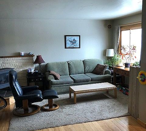 3rd image of 11 Cypress Ct