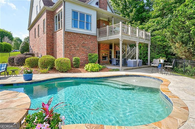 1st image of 3480 Camellia Ln