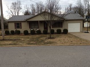 64 Adkins St, Metropolis, IL 62960