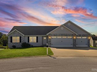 866 Pebble Beach Ct, Union, MO 63084