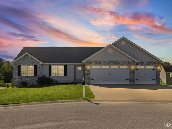 866 Pebble Beach Ct, Union, MO 63084