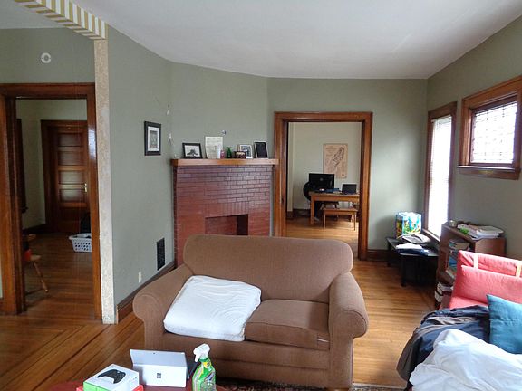 4th image of 336 Lafayette Ave