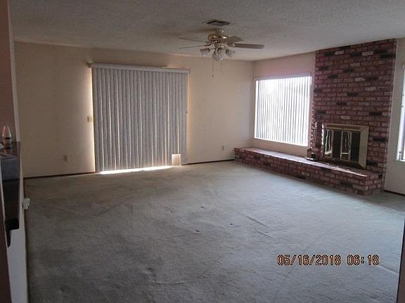 3rd image of 15242 Orange St