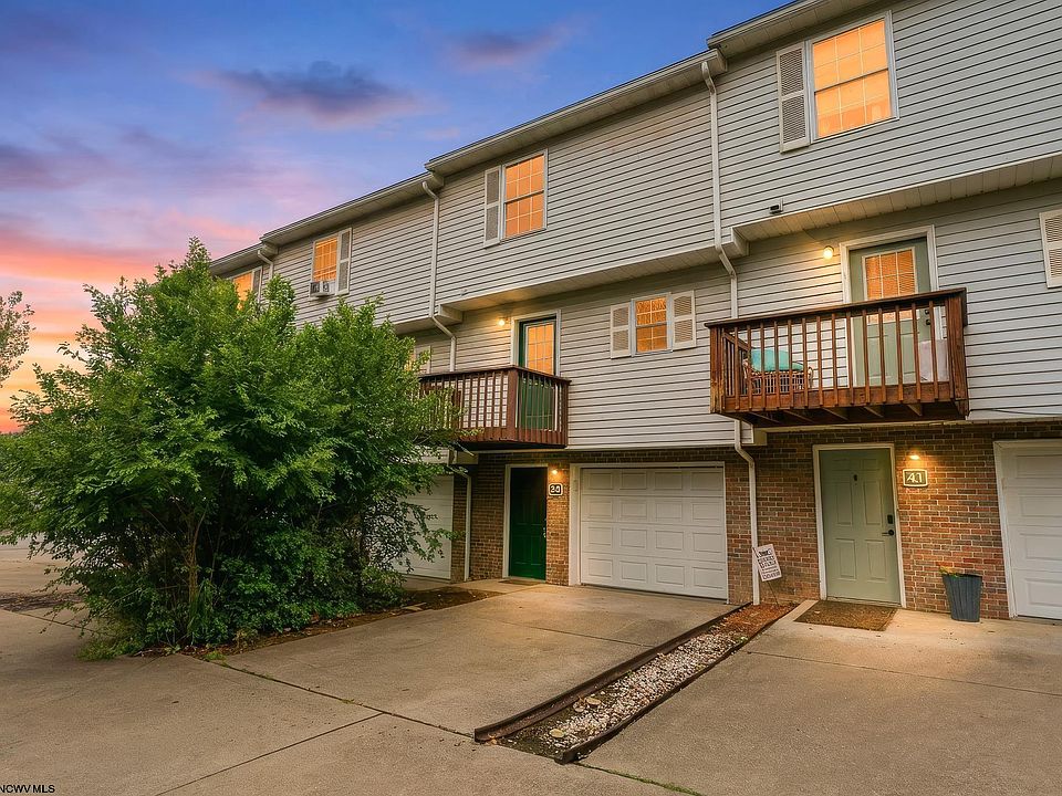 1st image of 40 Cedarstone Ct