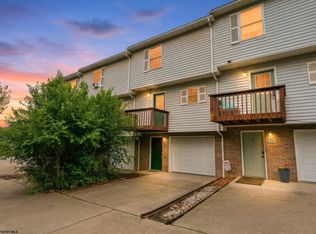 40 Cedarstone Ct, Morgantown, WV 26505