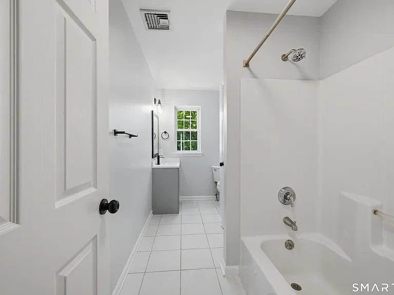 1 Union Ave #11 — Photo 25