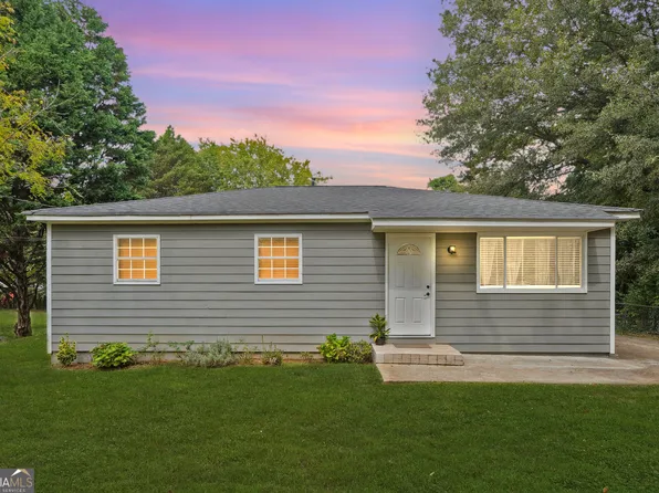 2199 Clairmont Cir, Snellville, GA 30078